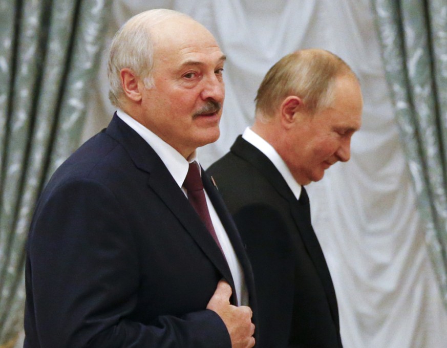 Dans le contexte de la guerre du Donbass, Loukachenko, grâce à ses talents de manoeuvrier, est brièvement parvenu à changer son image internationale.