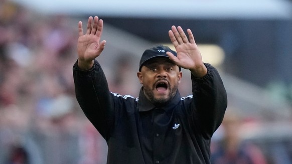 Bayern's head coach Vincent Kompany reacts during a Bundesliga soccer match between Bayern and Stuttgart in Munich, Germany, Sunday, April 19, 2026. (AP Photo/Matthias Schrader)
Vincent Kompany