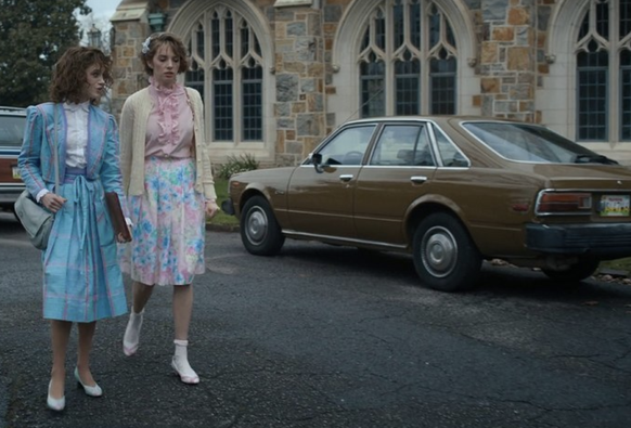 Une Toyota Corona Liftback de 1979. Classe, non?