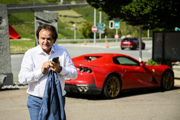 epa10150160 Christian Constantin, President of soccer club FC Sion arrives at the FC Sion headquarter, in Martigny Switzerland, 31 August 2022. EPA/JEAN-CHRISTOPHE BOTT