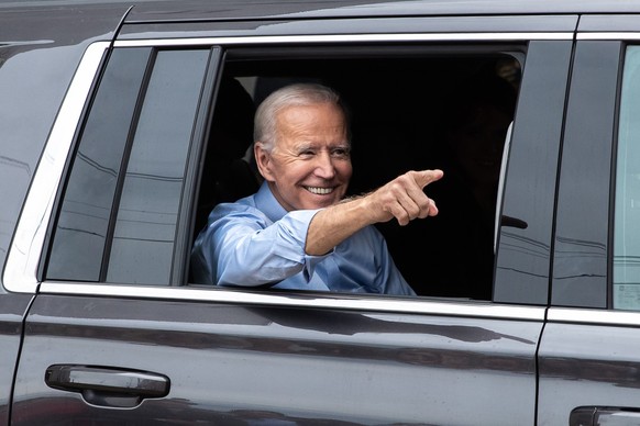 Joe Biden peut se réjouir, les Américains pourront faire le plein avec de l'essence moins chère.