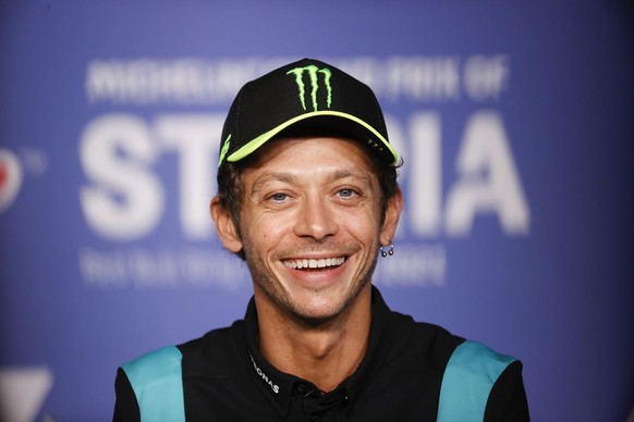 ABD0146_20210805 - SPIELBERG - ÖSTERREICH: Moto-GP Fahrer Valentino Rossi (ITA / Petronas Yamaha) verkündet im Rahmen des Moto-GP of Styria am Donnerstag, 05. August 2021, während einer Pressekonferen ...