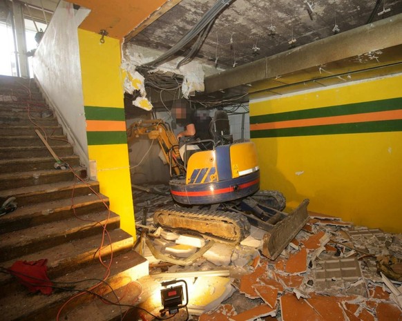 <p>Les travaux de rénovation dans les sous-sol du Constallation à Crans-Montana en 2015.</p>