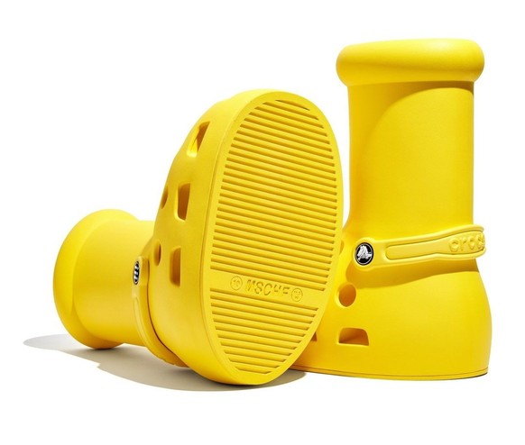 Je vous avais prévenu, pour les lunettes de soleil.