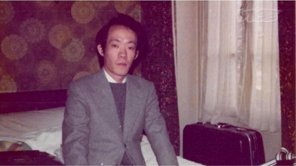 Cinq ans plus tard, en 1977, Sagawa s'installe en France, pour suivre des cours à la Sorbonne.