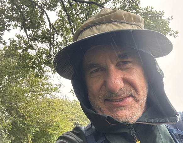 Faute d’en trouver dans sa gourde, l’eau venait parfois… directement du ciel.