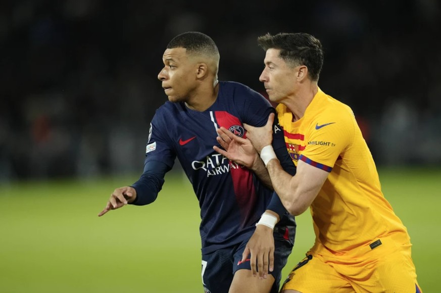 Kylian Mbappé et Robert Lewandowski au duel. Tout le monde en redemande.