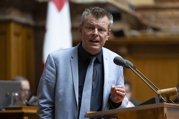 Reto Nause, Mitte-BE, spricht waehrend der Fruehlingssession der Eidgenoessischen Raete, am Dienstag, 5. Maerz 2024 im Nationalrat in Bern. (KEYSTONE/Anthony Anex)