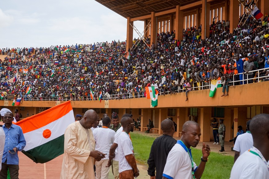 Dimanche, 30 000 partisans du coup d'Etat se sont réunis dans le plus grand stade du Niger à Niamey.