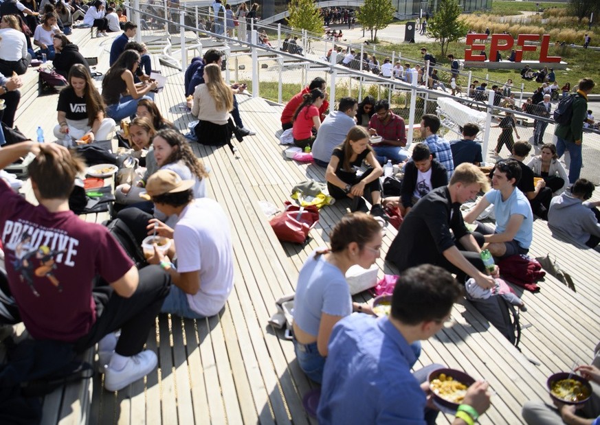 Comment Poutine a brisé les rêves de futurs étudiants russes à l'EPFL