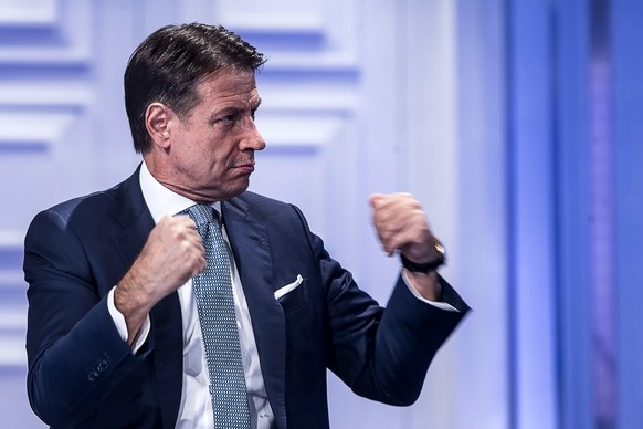 epa10199386 Five-Star Movement (M5S) leader Giuseppe Conte is interviewed at Rai 1 &#039;Porta a Porta&#039; tv program in Rome, Italy, 22 September 2022. Italy will hold its general snap elections on ...