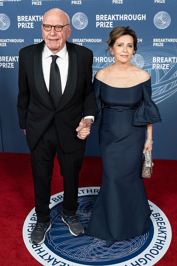 WASHINGTON, DC - APRIL 28:U.S. President Donald Trump and First Lady Melania Trump pose on the balcony of the White House during a state arrival ceremony on the South Lawn of the White House on day tw ...