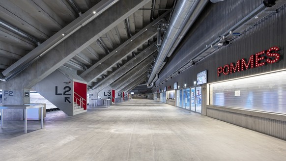 Der Zugangsbereich der Zuschauer in der Swiss Life Arena, dem Stadion der ZSC Lions, fotografiert am Freitag, 14. Oktober 2022 in Zuerich. (KEYSTONE/Christian Beutler)