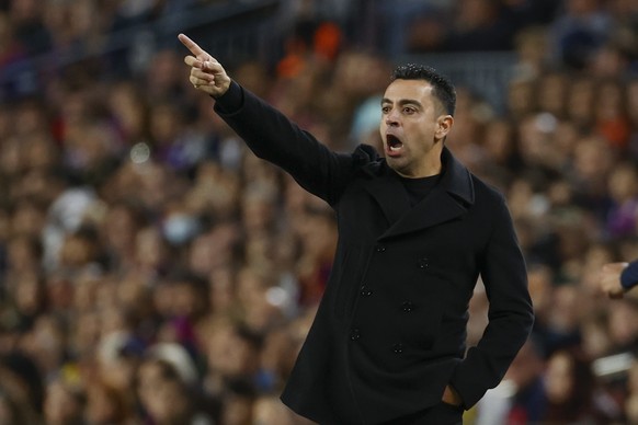 Xavi a quitté le Qatar pour entraîner le FC Barcelone, son club de toujours.