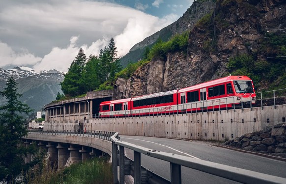 A l&#039;abri des chutes de pierres et des avalanches: à partir de 2035, le train devrait passer par un tunnel entre Zermatt et Täsch.