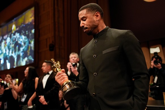 Michael B. Jordan, winner of the award for best actor in a leading role for "Sinners," attends the Governors Ball after the Oscars on Sunday, March 15, 2026, in Los Angeles. (AP Photo/John L ...