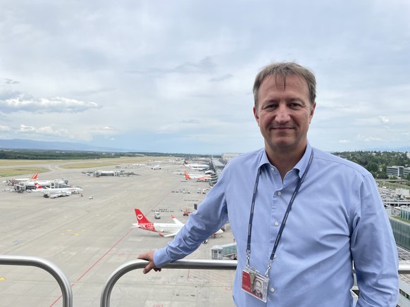 Pascal Hochstrasser, chef de la tour de contrôle et de l'approche à l'aéroport de Genève nous parle de la venue des dirigeants au sommet du G7 et de l'accueil réservé à Air Force One.