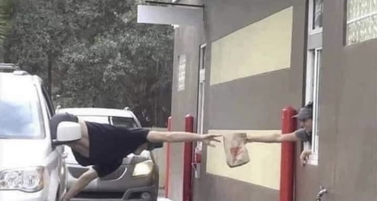 die lustigsten Fails der Woche: Neulich, im Drive Thru