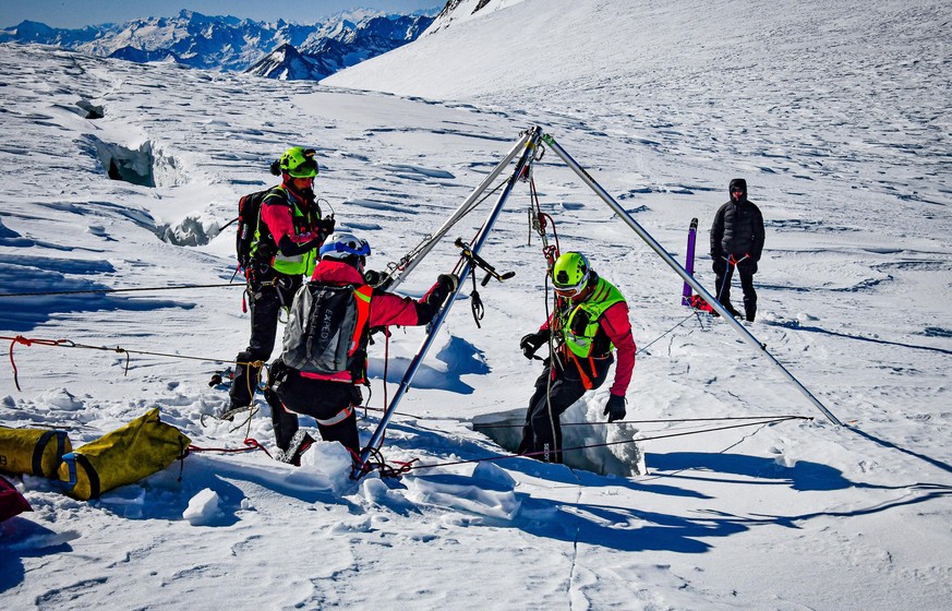 Les randonneurs et alpinistes sont appelés à une prudence particulière.