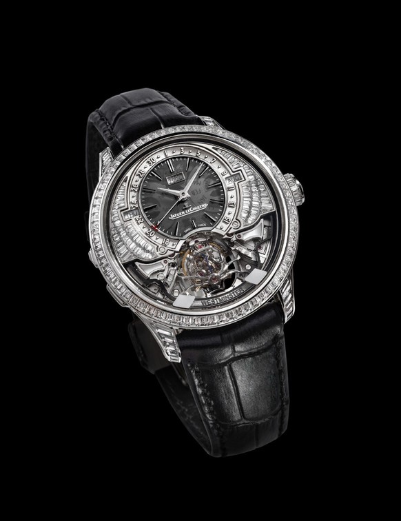Robert Pattinson a porté à Venise une Jaeger-LeCoultre à près d’un million, sertie de 260 diamants et produite à seulement cinq exemplaires.