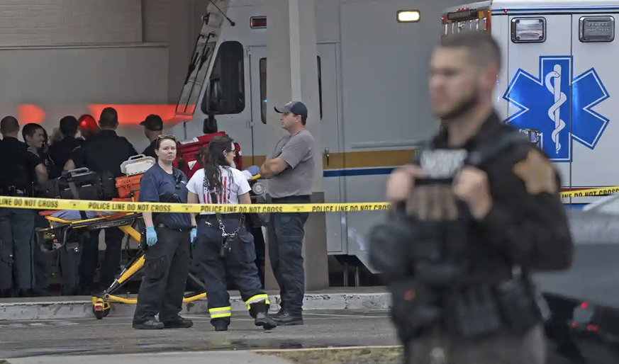 Greenwood Park Mall Indiana fusillade Etats-Unis