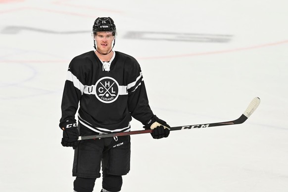 Son frère Mirco Müller porte le maillot de Lugano depuis trois saisons.