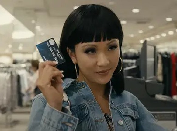 Constance Wu in Hustlers