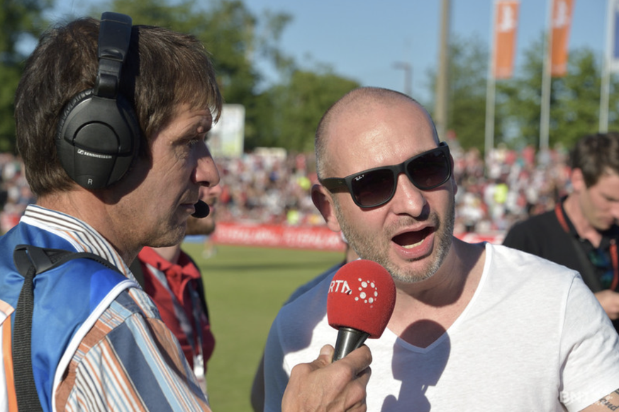 Marcel Neuenschwander (à gauche) a été particulièrement marqué par les interviews d'après-match avec les Xamaxiens.