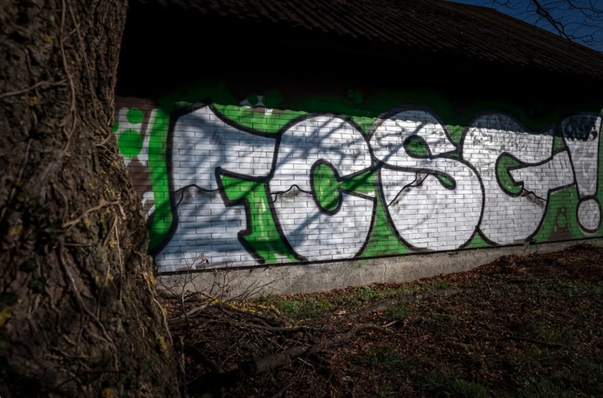 Les graffitis des fans saint-gallois ont des conséquences fâcheuses.