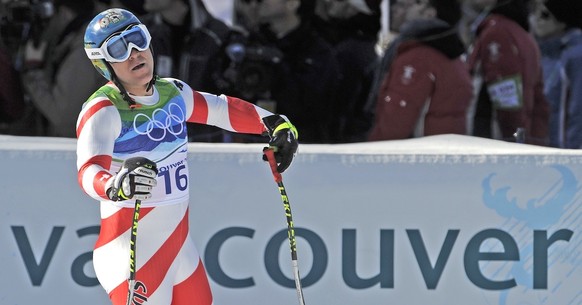 Switzerland&#039;s Didier Cuche reacts after finishing the Men&#039;s super-G at the Vancouver 2010 Olympics in Whistler, British Columbia, Friday, Feb. 19, 2010. (AP Photo/Gero Breloer)