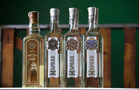En Russie, la consommation de boissons fortement alcoolisées augmente. En image: un choix de vodka.