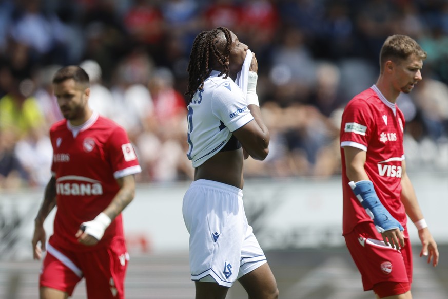Kaly Sene (LS) im Super League Spiel zwischen dem FC Thun und dem FC Lausanne-Sport, am Sonntag, 3. August 2025 in der Stockhorn Arena in Thun. (KEYSTONE/Peter Klaunzer)