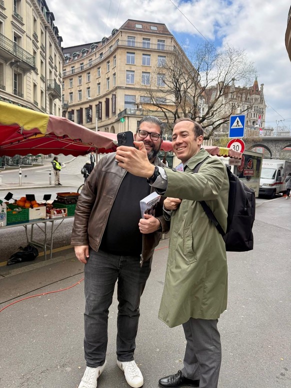 Le conseiller national Benoît Gaillard (PS/VD) est venu prêter main forte au candidat popiste