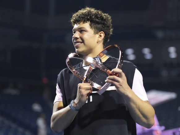 Ben Shelton a remporté son premier Masters 1000 jeudi à Toronto