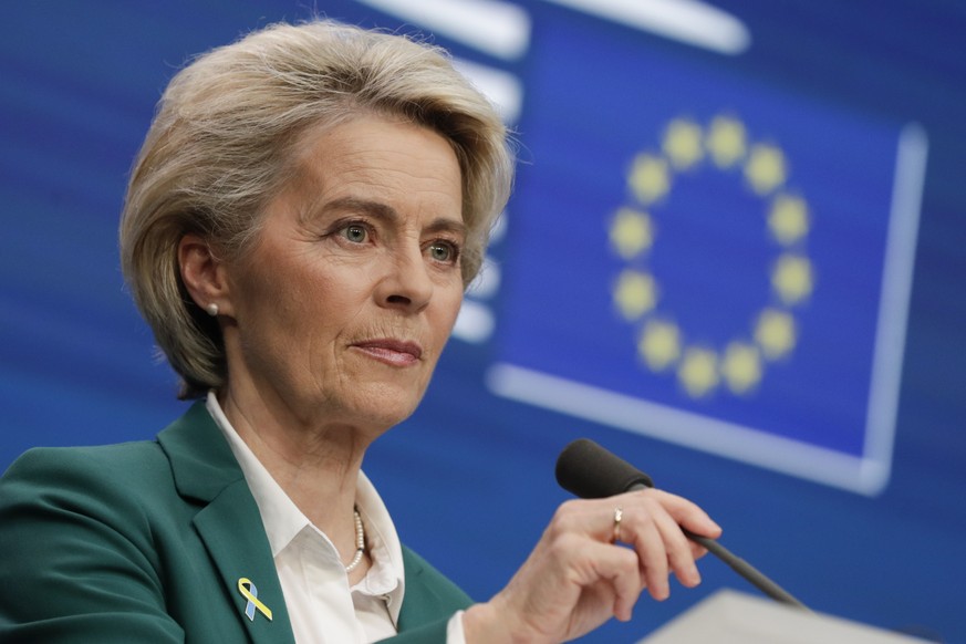 epa10257040 European Commission President Ursula von der Leyen gives a press conference at the end of the two-day EU Council meeting in Brussels, Belgium, 21 October 2022. EU leaders reached an agreem ...
