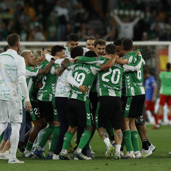 La joie des joueurs du Betis, qui joueront la prochaine Ligue des champions