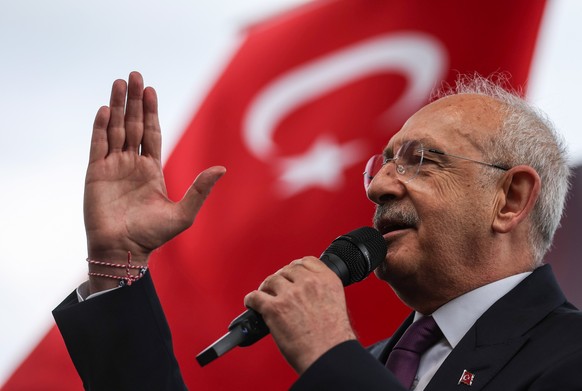 Kemal Kılıçdaroğlu est considéré comme un intellectuel discret.