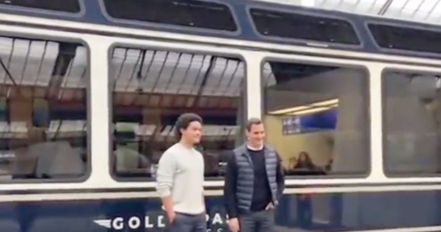 Pourquoi Federer et Trevor Noah étaient à la gare de Zurich?