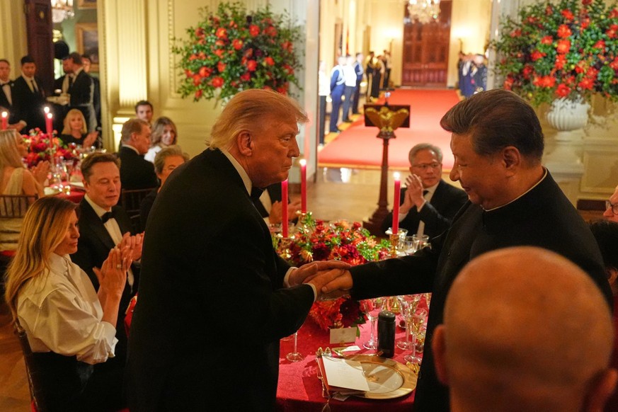 Le président américain Donald Trump et le chef de l'Etat chinois Xi Jinping lors d'un dîner d'Etat à la Maison-Blanche.
