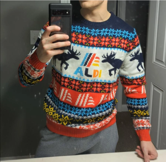 Hässlicher Pulli mit Aldi