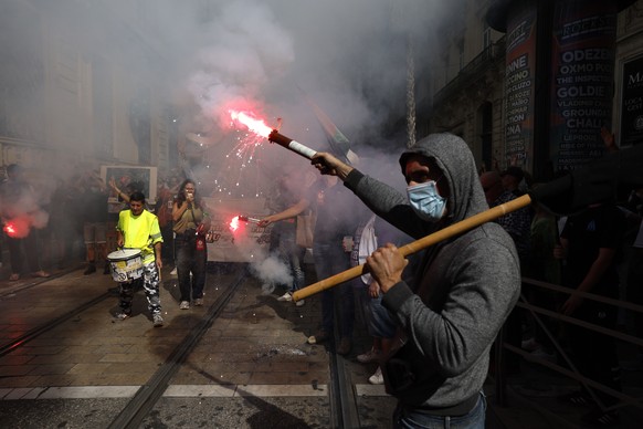 epa12367083 People protest against austerity measures at a rally following a call for action by the &#039;Bloquons tout&#039; (Block everything) collective in Montpellier, France, 10 September 2025. T ...