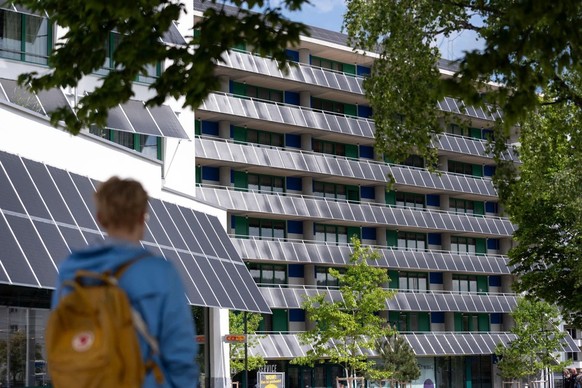 Les bâtiments servent désormais de centrales électriques, comme ici, dans la Hofwiesenstrasse à Zurich