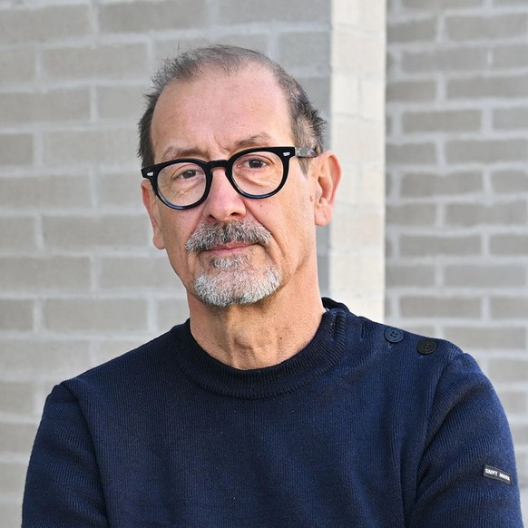 Frank Zobel est directeur adjoint d'Addiction Suisse, une fondation indépendante dédiée à la recherche, à la prévention et à l'information dans le domaine des addictions.