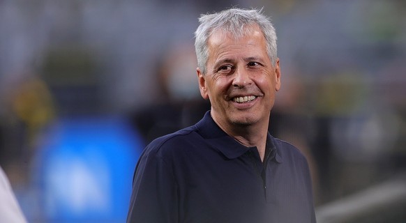 epa08681773 Dortmund's head coach Lucien Favre looks on before the German Bundesliga soccer match between Borussia Dortmund and Borussia Moenchengladbach in Dortmund, Germany, 19 September 2020. ...