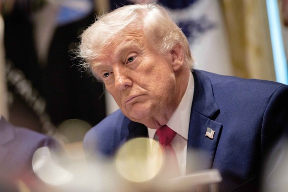 La plainte de Trump envers l'IRS suscite des soupçons.