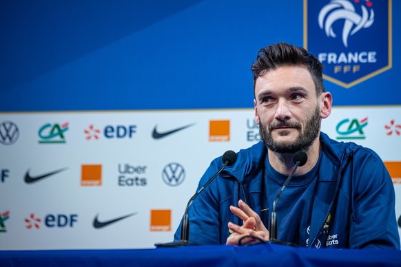 epa10305528 France&#039;s goalkeeper Hugo Lloris attends a press conference at the team&#039;s training complex in Clairefontaine-en-Yvelines, south of Paris, France, 14 November 2022. France will fac ...