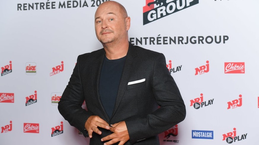 La justice a autorisé vendredi Sébastien Cauet à reprendre une activité radio et télévision sous réserve qu&#039;il n&#039;y ait «pas de public». L&#039;acteur est mis en examen pour viols et a été éc ...