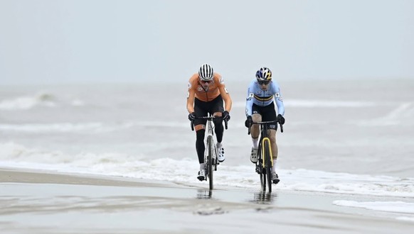 En 2021, lors de leur dernier duel aux Mondiaux, le Néerlandais s'était imposé à Ostende, sur la côte belge.