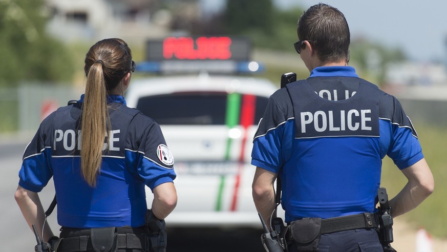 Un homme non armé a tenté mercredi un brigandage dans une banque à La Chaux-de-Fonds.