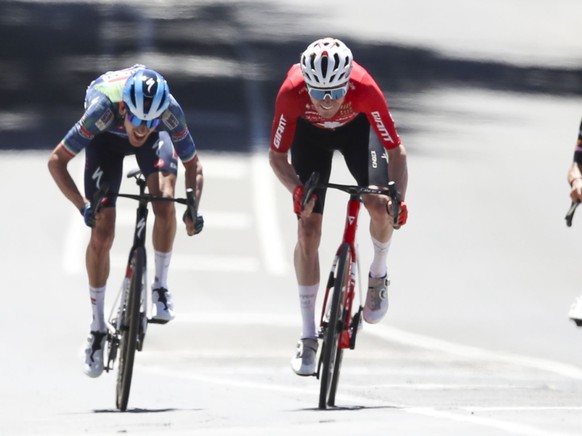 Mauro Schmid (à droite) commence bien la saison "Down Under".
